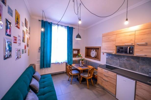 Atrium 24 Studio Сигишоара Экстерьер фото